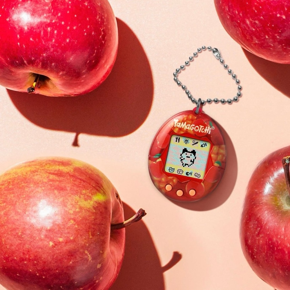Tamagotchi Original Virtual Pet - Apple Sweets (Gen 1)